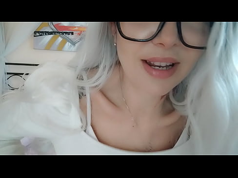 ❤️ stiefseun, moenie skaam wees nie! ereksie is normaal. Stiefma leer om haarself te beheer ️❌ Pornovideo by ons