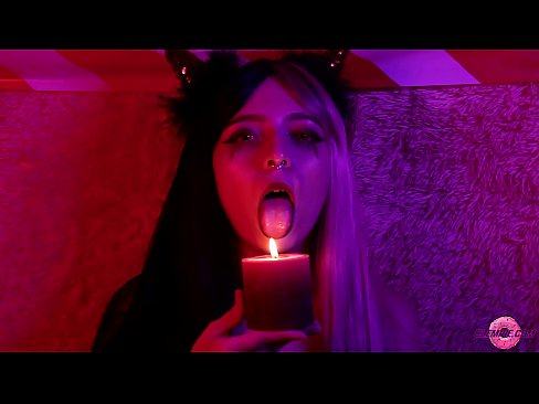 ❤️ Passievolle Blowjob van Sexy Succubus met mondvervulling ️❌ Pornovideo by ons